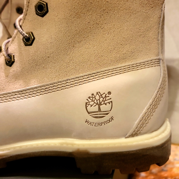 Timberland Authentic Teddy Fleece ~ Fold Down ~ White Sz 7.5 NWT - Picture 10 of 11